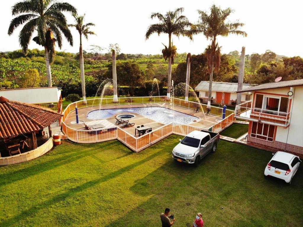Alojamiento Campestre Hawaii Montenegro Exterior photo