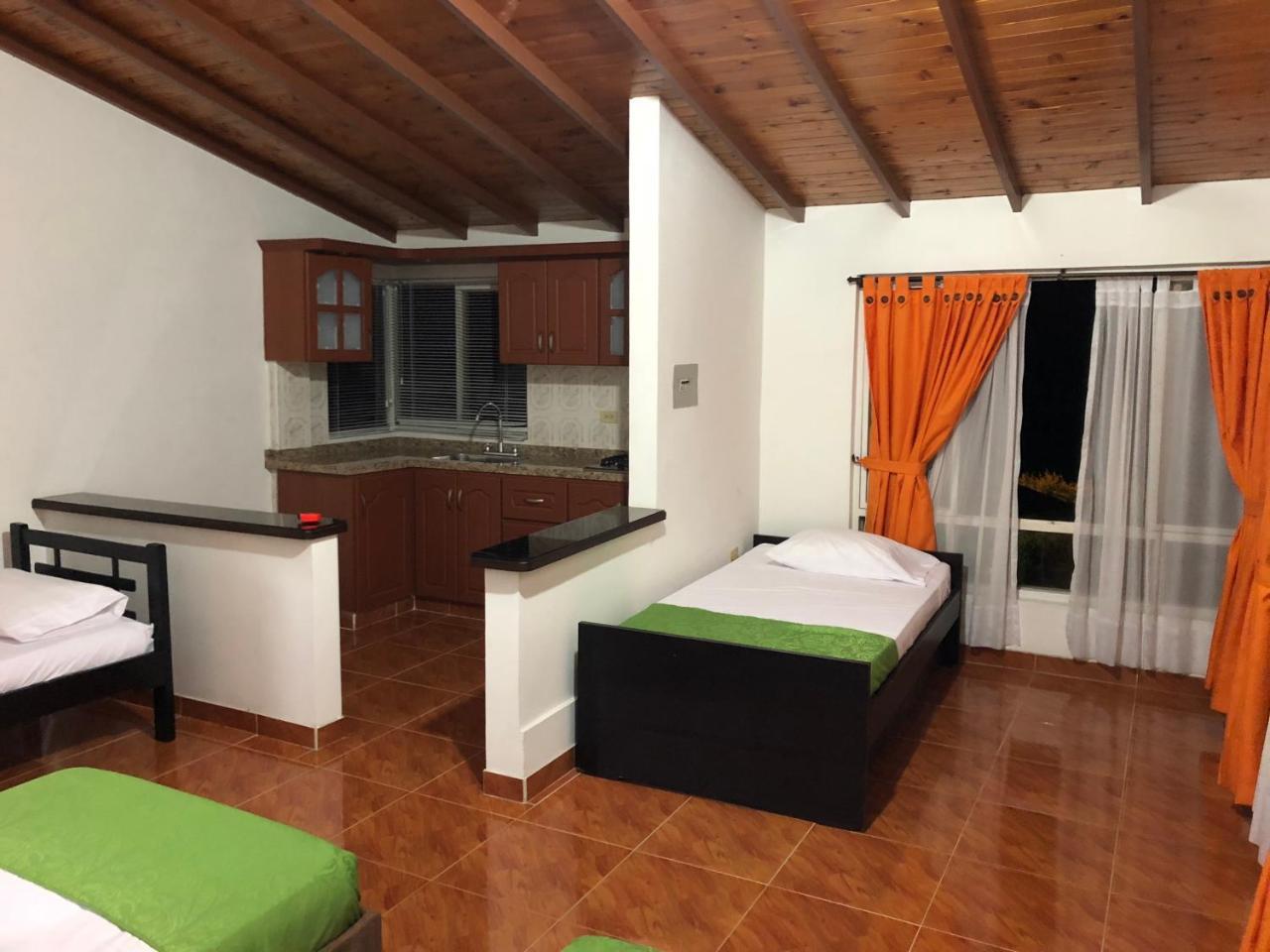 Alojamiento Campestre Hawaii Montenegro Exterior photo