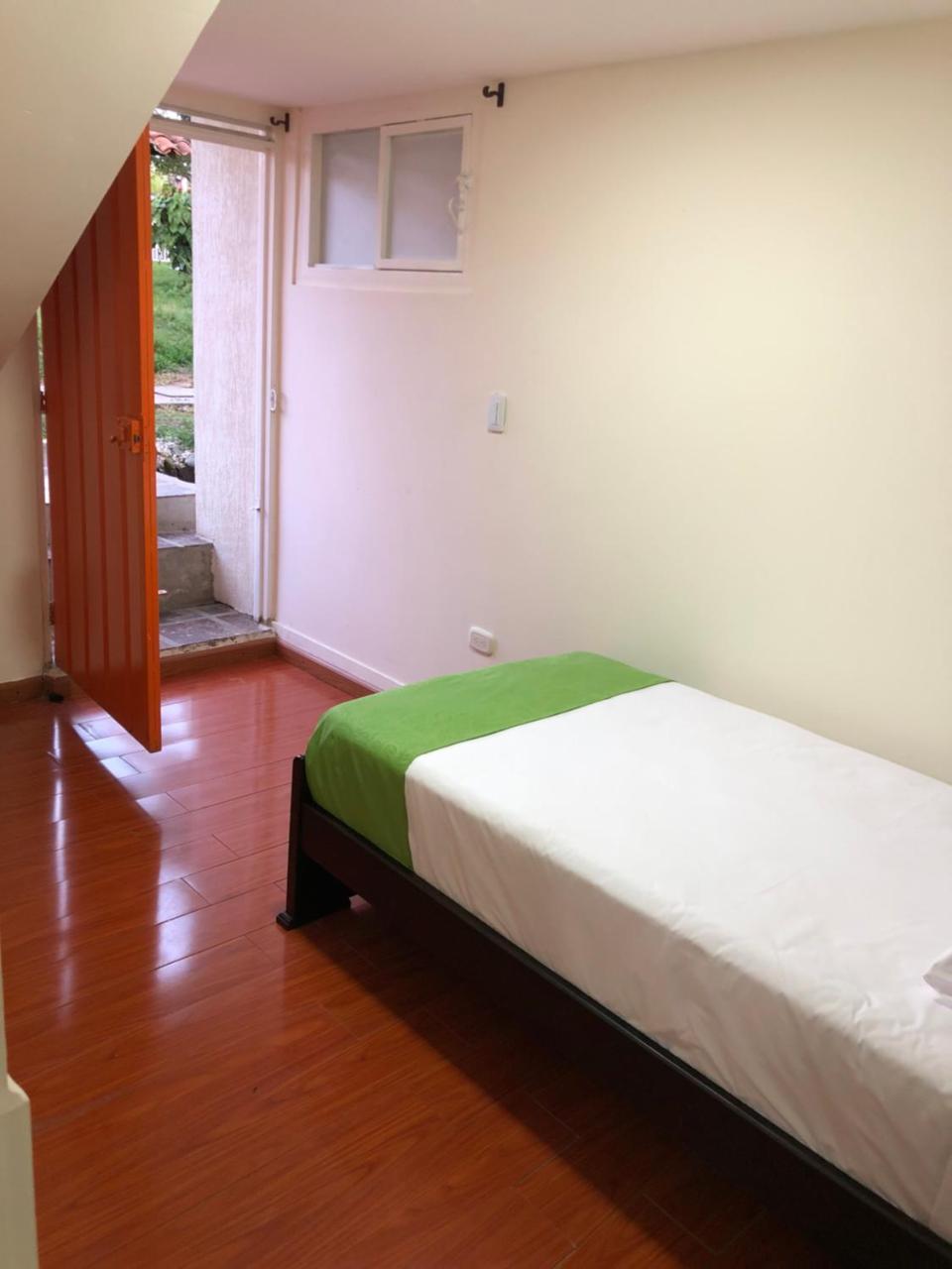 Alojamiento Campestre Hawaii Montenegro Exterior photo