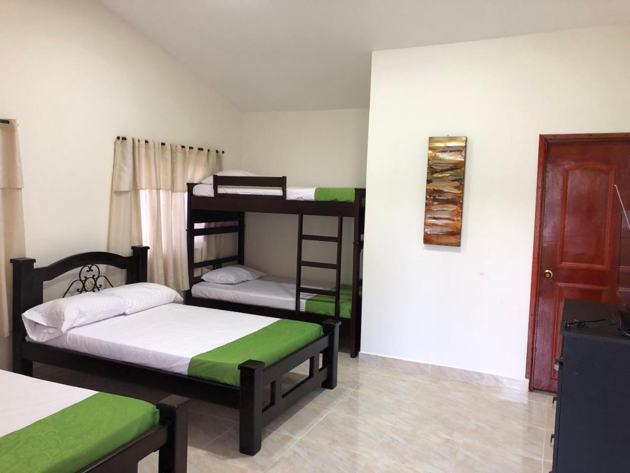Alojamiento Campestre Hawaii Montenegro Exterior photo