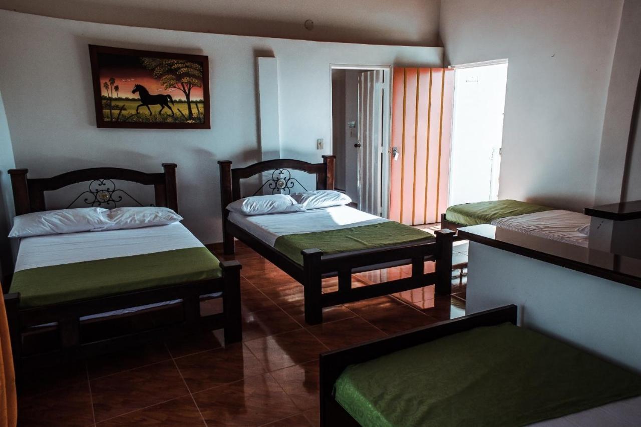 Alojamiento Campestre Hawaii Montenegro Exterior photo